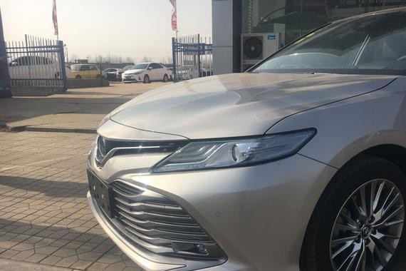 车居会试驾八代凯美瑞2.5L混动版，活动机能可对抗宝马3系