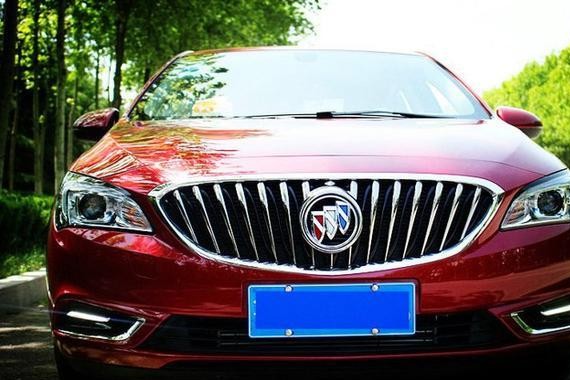 威朗提车作业：价格内饰完爆同级别，告别烂大街日产轩逸！