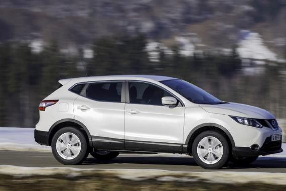 这款日系SUV真不错！比VV7大半圈，配置丰富仅14万