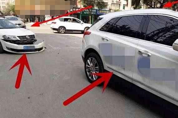 大众朗逸追尾凯迪拉克，结果让路人竖起大拇指：真不愧是神车