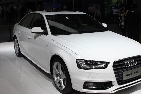 感官超越眼前，体验远超所见！奥迪A4L敢享！敢放肆！