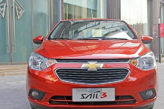 6万起售却标配ABS+EBD，一年卖出14万辆，这款合资家轿实在亲民