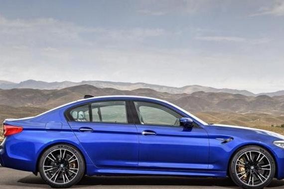 宝马M5将百公里加速耗时减少一半，花了28年，为何这么难？