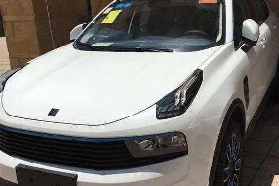 官方辟谣, 领克01售18-30万对标途观, 网友: 谁给你的勇气