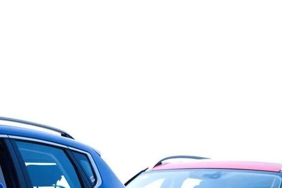 全款买车实在浪费，这款十万级高颜值SUV只要3.8万