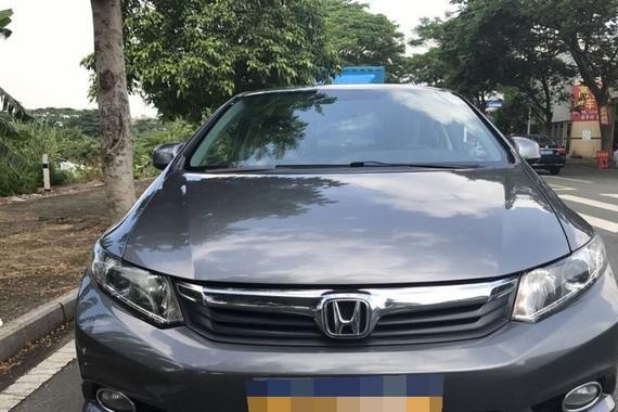 新车落地15万，现在仅标价8万，车主：为啥贬值7万还是没人要？