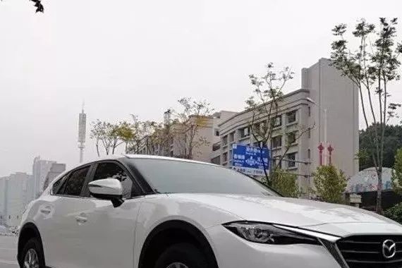 15万就能开走的高颜值合资SUV，油耗低，操控又好！
