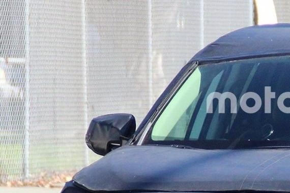 概念车直接量产？！全新RAV4路试谍照