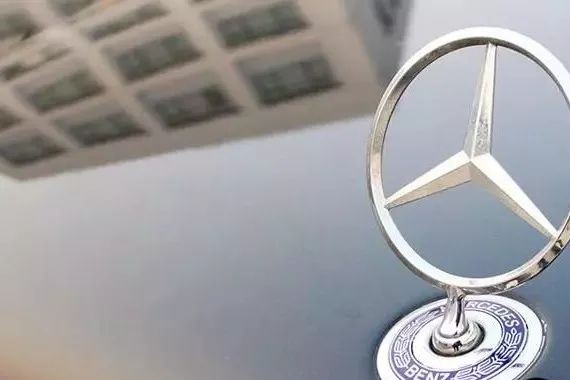 曾经土豪的高档座驾，奔驰如何定义豪华！