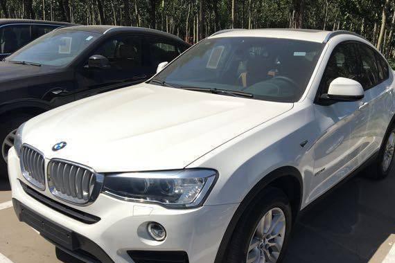 宝马X4应运而生，更加注重公路操控性