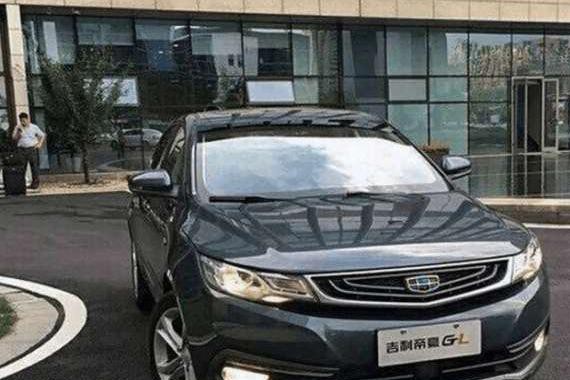 帝豪GL性价比没得说, 但是开车回村里遇烂路有点心疼