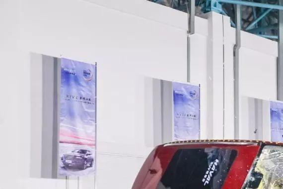 2017年，哈弗稳坐SUV销量冠军宝座!