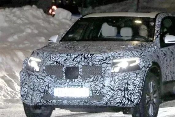 奔驰EQ首款量产车3月亮相，续航或超500公里！