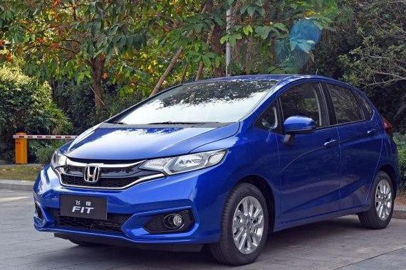 飞度的潮跑款将要上市，这里有碟照！