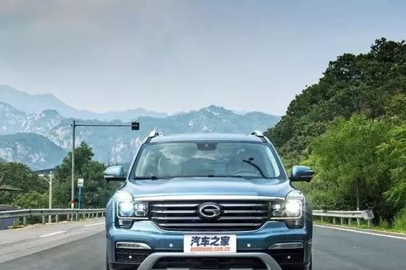 这些车是套了国产壳子的纯种进口合资车，价格只要一半