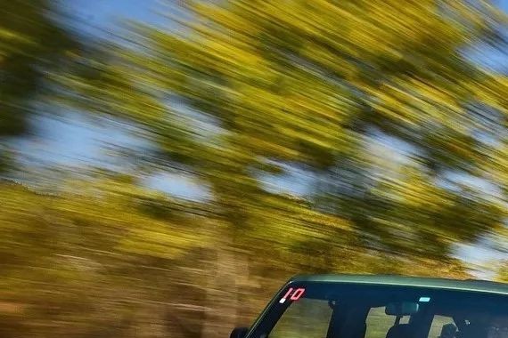 买不起牧马人，这辆硬派SUV同样值得一看！