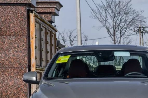 20万出头都能买豪华品牌中型车了，还买雅阁，凯美瑞？