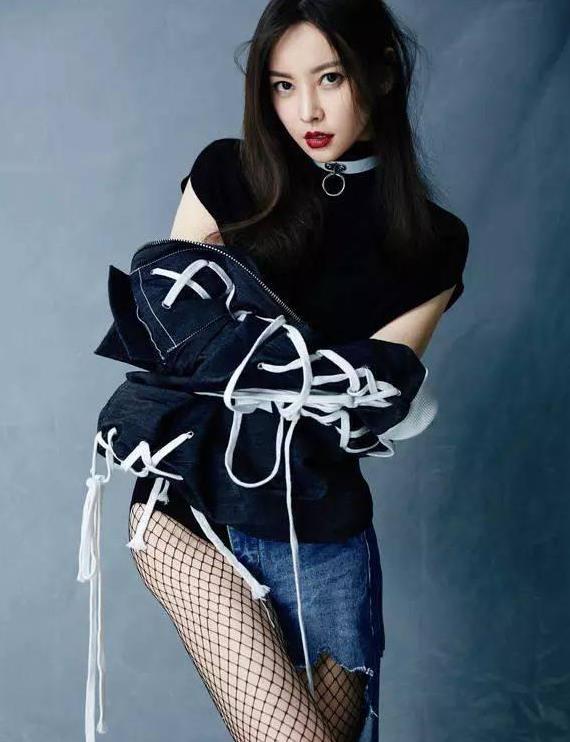 唱红了《体面》,主演了《前任3》的于文文原来来头那么大