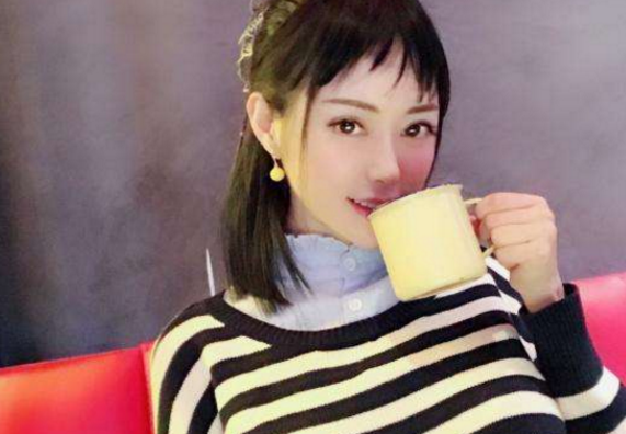 潘春春吃饭喊话: 大家看好自己的男人, 落在春姐