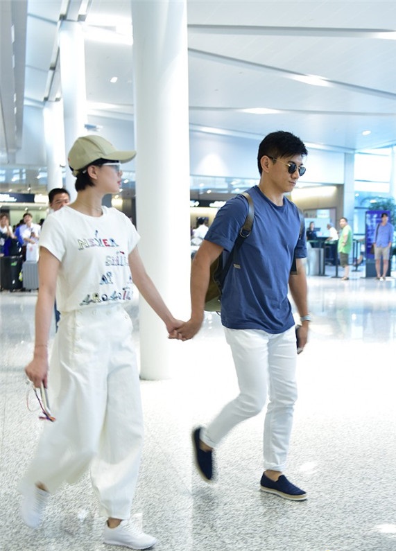 明星合体秀恩爱,最甜蜜范冰冰最心疼杨幂,越来