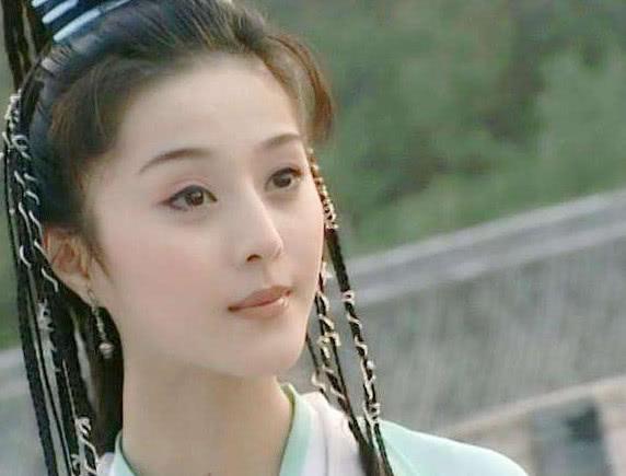 《小李飞刀》中的两个配角现在很红 你猜的出是谁吗