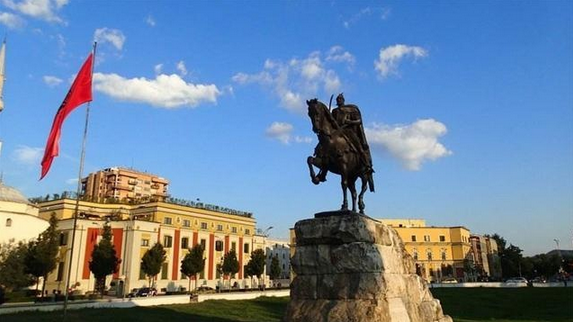 欧洲地理位置最好的国家,却是欧洲最穷的国家