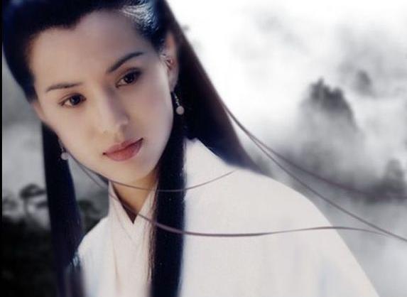 李若彤批评发正版高仿包邮小龙女图片的网友,真正有艺德的女神!