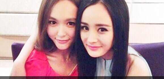 杨幂工作室回应知乎事件,绝口不提唐嫣,网友:姐