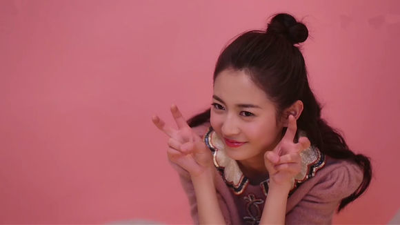 清新可人的陈钰琪要扮演小心机赵敏,可她一脸