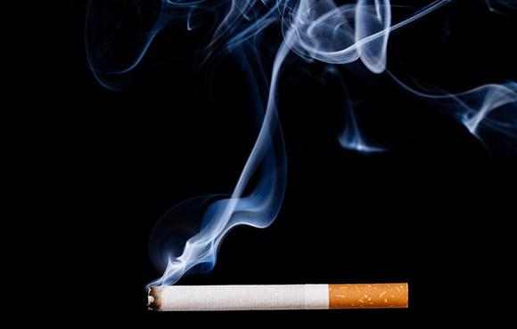 房间烟味太重太难受? 家政阿姨教你一招, 1分钟