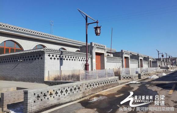 临县:城庄镇移民户将搬出大山过新生活(图)