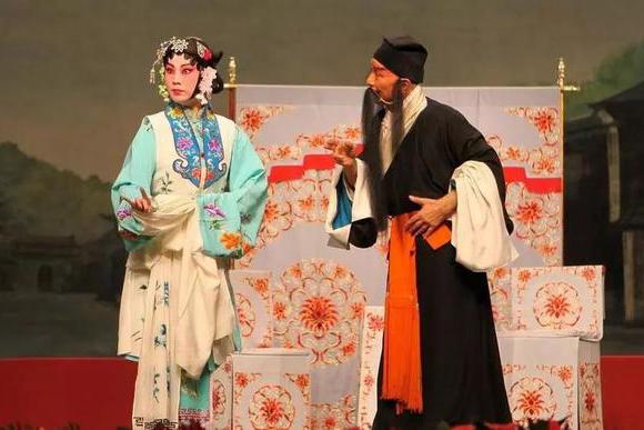 高墙之外的“污点人生”...