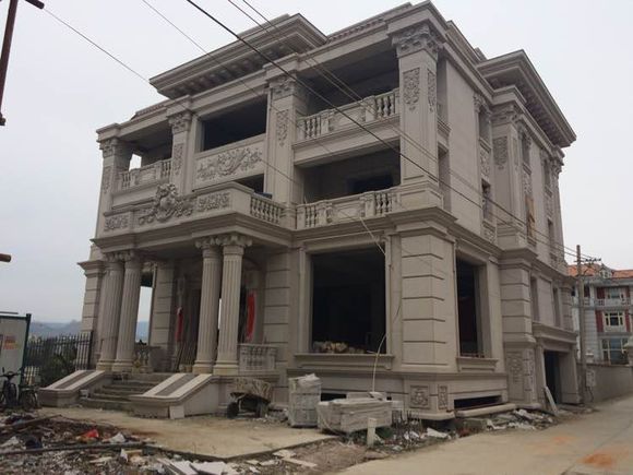 福建农村别墅,豪华似皇宫,赚钱行业大揭秘!