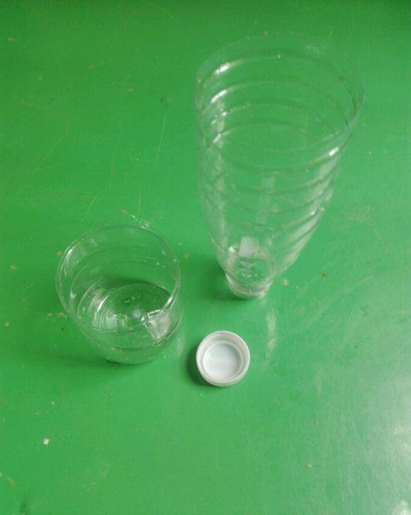 简单自制鹦鹉自动喂食器,您还不来试试吗?