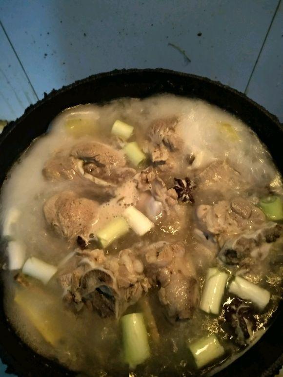 哈士奇这次真的被主人炖了|哈士奇|主人|狗头_新浪新闻