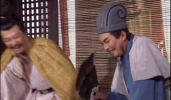 《三国演义》中你印象最深的是那句话，吾有上将潘凤可斩华雄！