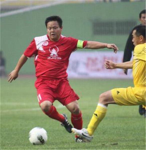 父子皆国脚 儿子曾效力恒大梯队登陆中超 父亲