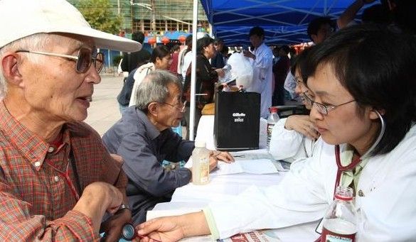 人到五十岁,高低压血压多少算正常?