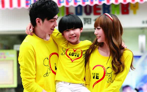 幼儿园3月8日妇女节亲子活动方案+手工贺卡