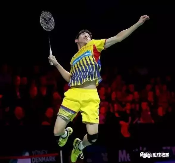 击球时 怎样利用好腰腹力量