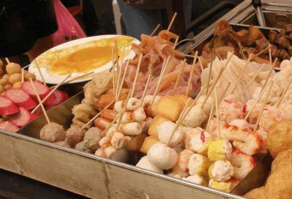 8岁儿童吃完饭后咳嗽吐血,紧急送医后,经过检