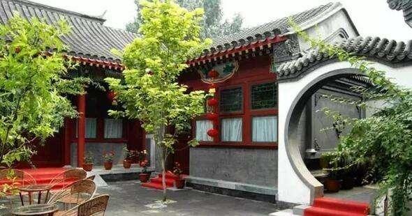 鲁迅当时每月工资350块大洋, 换成现在的人民