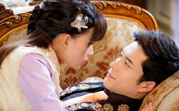 《人生若如初相见》易连恺真的很爱秦桑 这些细节可以看出来