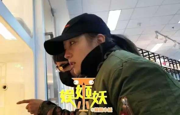 何洁回应了有关婚内出轨的传闻，称有人“蓄意抹黑，移花接木”