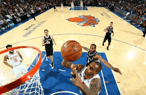 吉诺比利诡异三分让波波哭笑不得!波帅:我一直