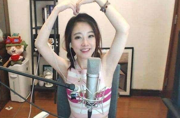 广电第二批网红整改名单公布,冯提莫上榜,网友