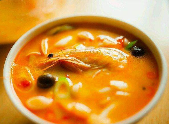 吴昕家的泰国餐厅“泰子椰”口碑爆棚，30块钱就能吃饱，还有...