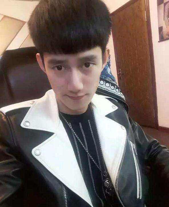 快手网红纷纷进入抖音试水,杨清柠被抖音粉丝