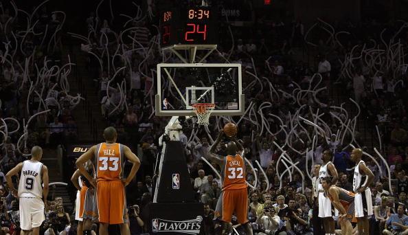 罚球不准怎么办?他直接扣篮罚球让NBA改规则