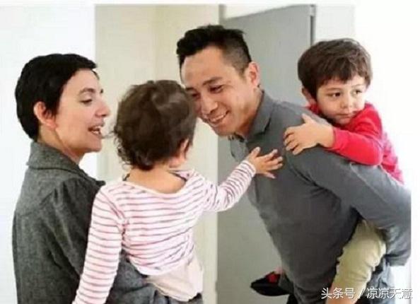 娶了外国媳妇的中国男人很得意 可嫁给老外的中国女人却混成这样